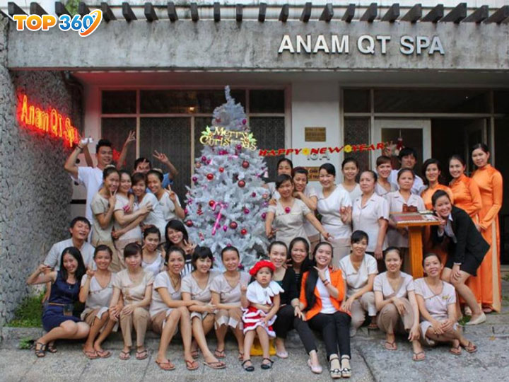 Đội ngũ nhân viên chuyên nghiệp tại Anam QT